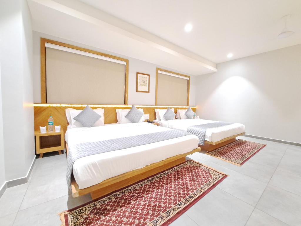 Сомнатх: Hotel Om
