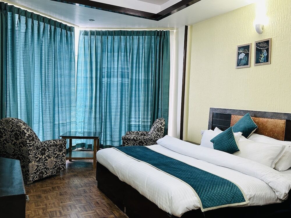 Прем-Нагар: Rhodo Inn