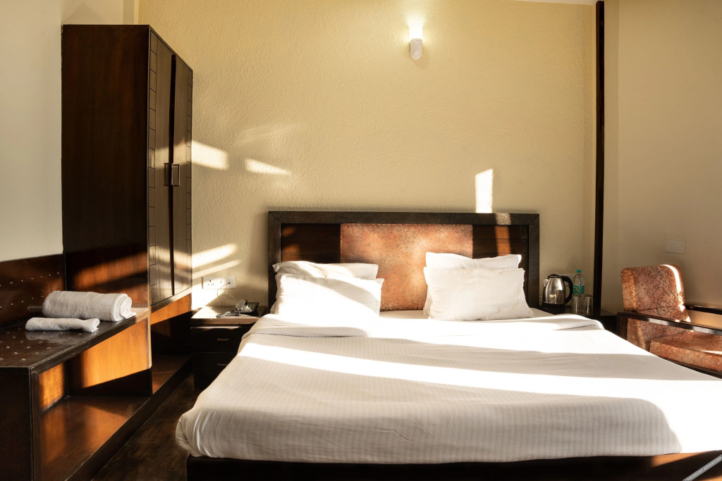 Прем-Нагар: Rhodo Inn