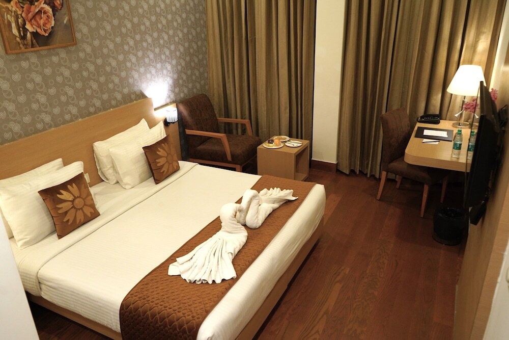Газиабад: Sk Klyde Grand Hotel