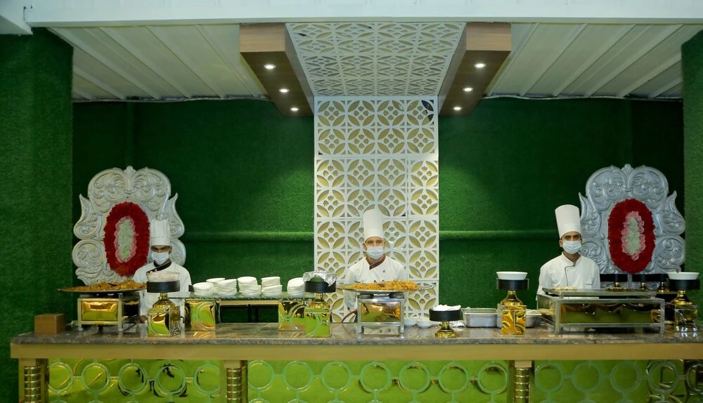 Газиабад: Sk Klyde Grand Hotel