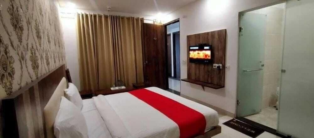 Зиракпур: Nri Group Of Hotels And Resorts