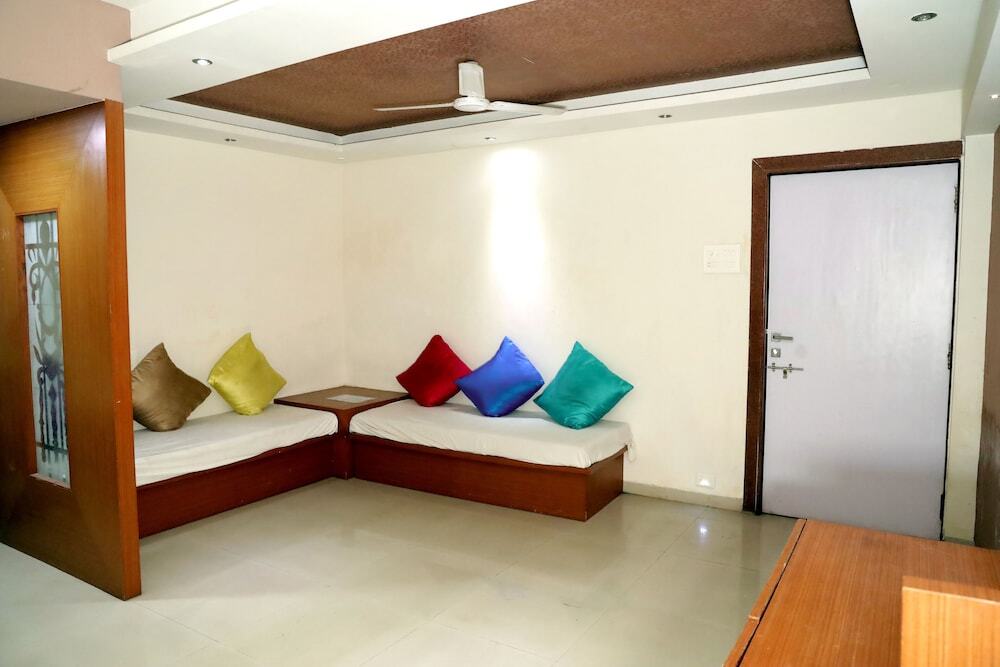 Нашик: Hotel Sachin Regency Nashik