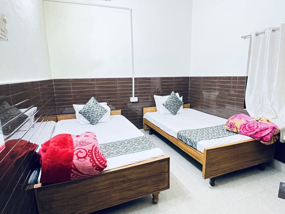 Раджгир: Hotel Rajgir International