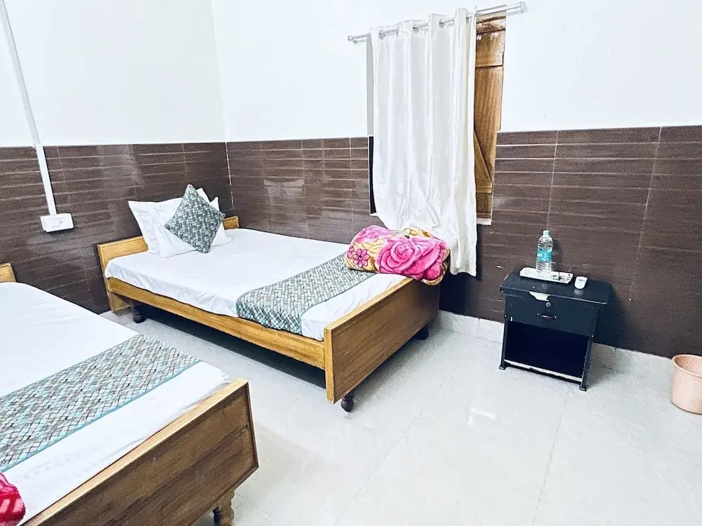 Раджгир: Hotel Rajgir International