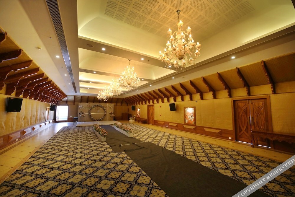 Кумараком: Gokulam Grand Resort & Spa