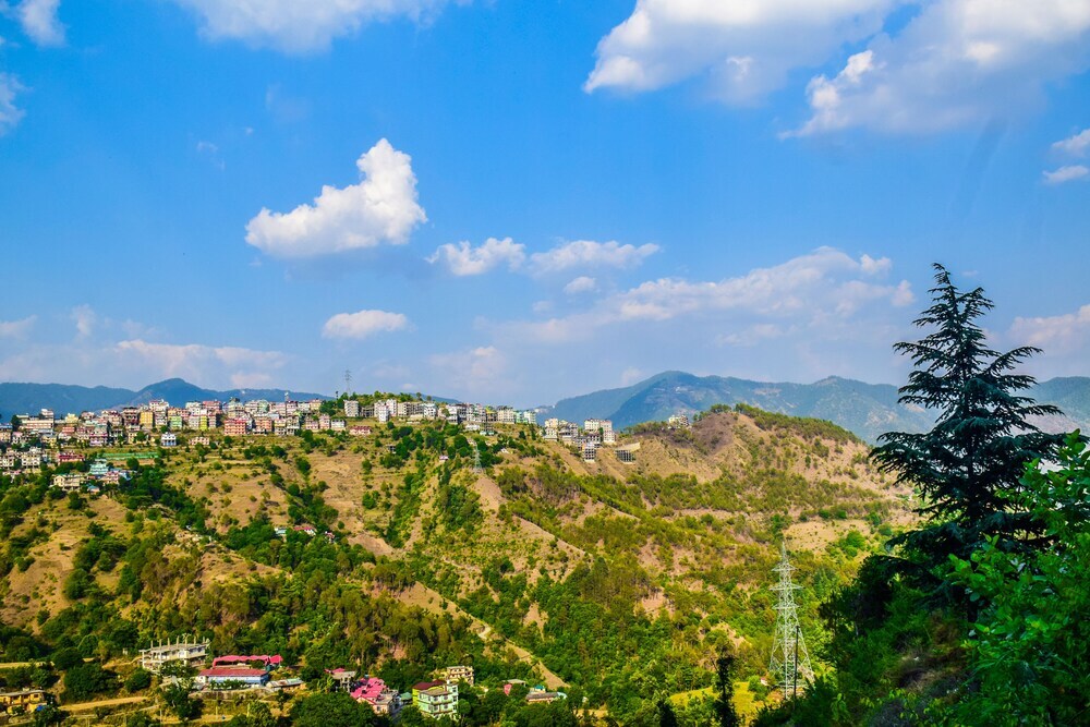 Шимла: Cliffton Valley by Dumnu Homes