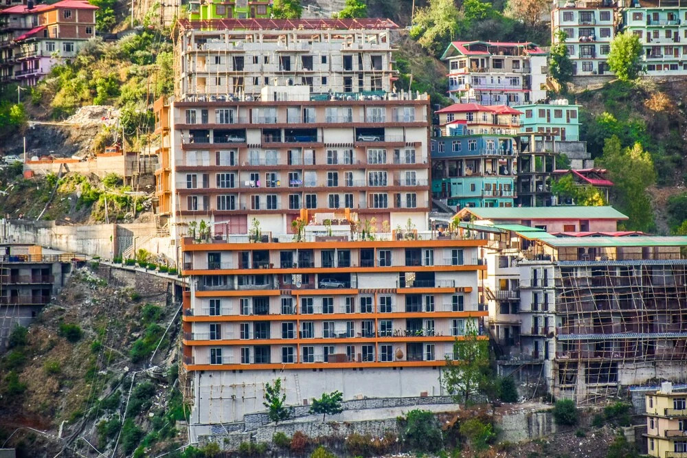 Шимла: Cliffton Valley by Dumnu Homes