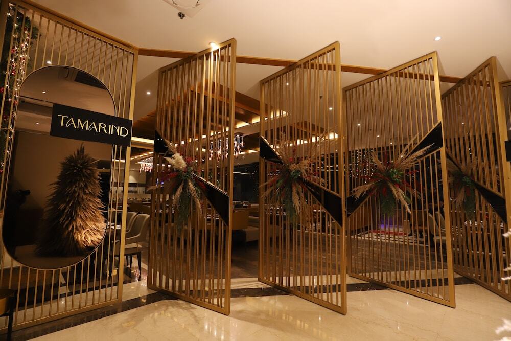 Канпур: The Pristine Hotel Kanpur
