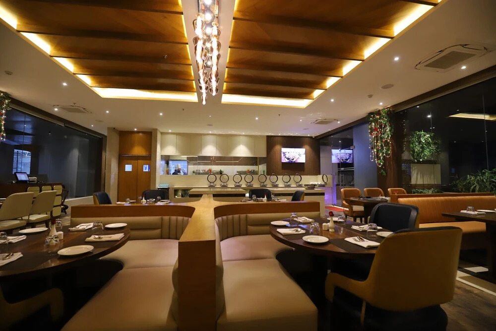 Канпур: The Pristine Hotel Kanpur