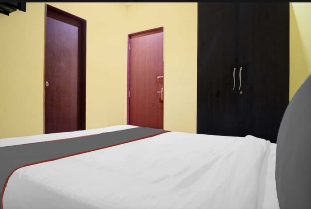Чакан: Hotel Carnival