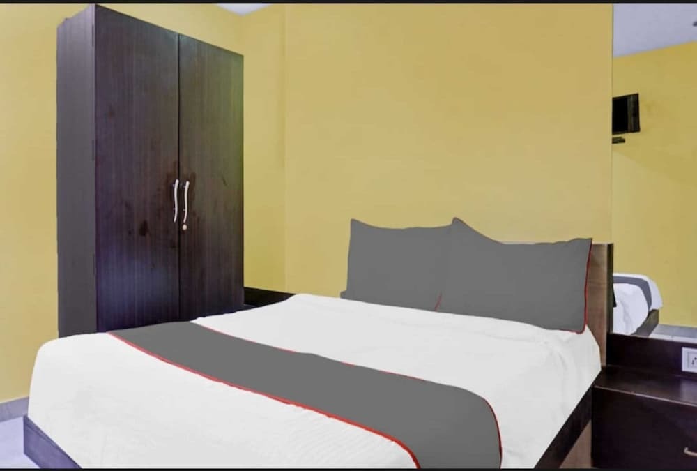Чакан: Hotel Carnival