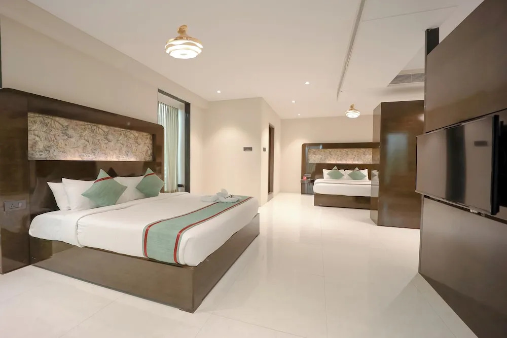 Сурат: Zip By Spree Hotels Surat