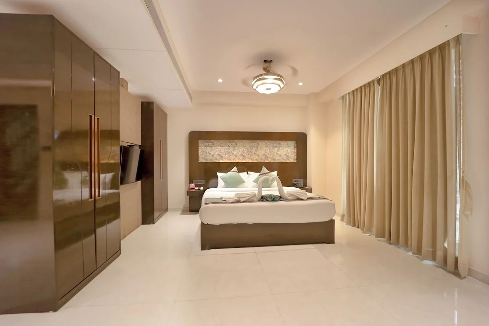 Сурат: Zip By Spree Hotels Surat