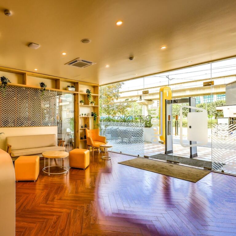 Гуруграм: Bloom Hotel - Golf Course Road, Sector 43