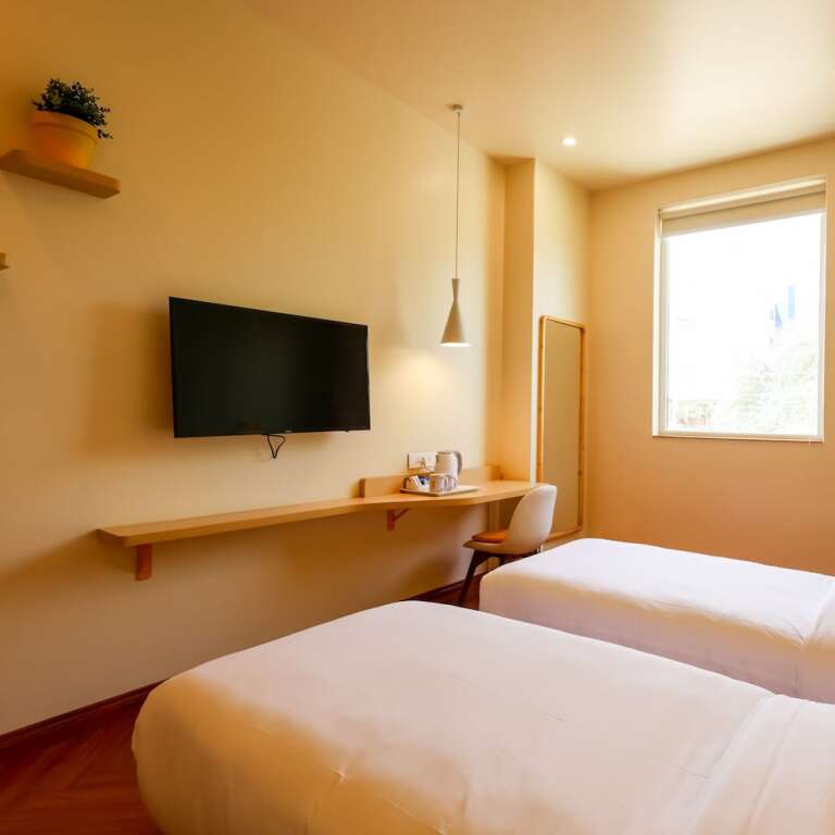 Гуруграм: Bloom Hotel - Golf Course Road, Sector 43