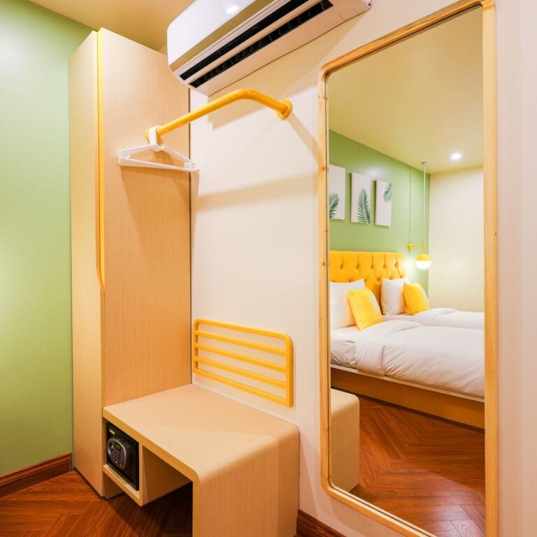 Гуруграм: Bloom Hotel - Golf Course Road, Sector 43