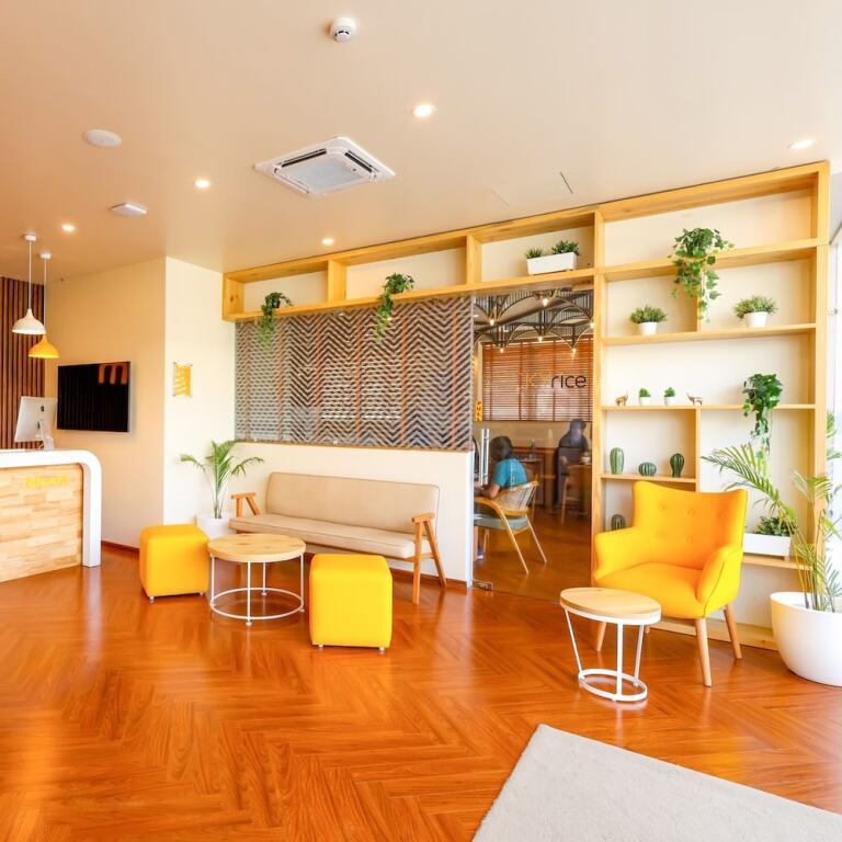 Гуруграм: Bloom Hotel - Golf Course Road, Sector 43