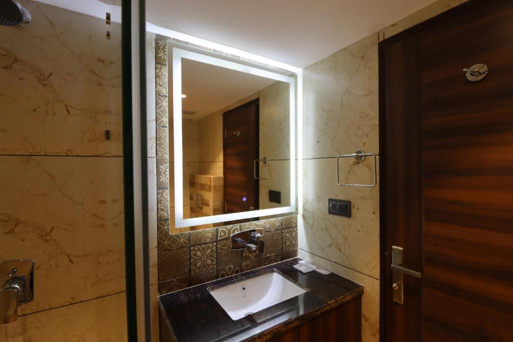 Дханбад: Mastiff  Hotel Dhanbad