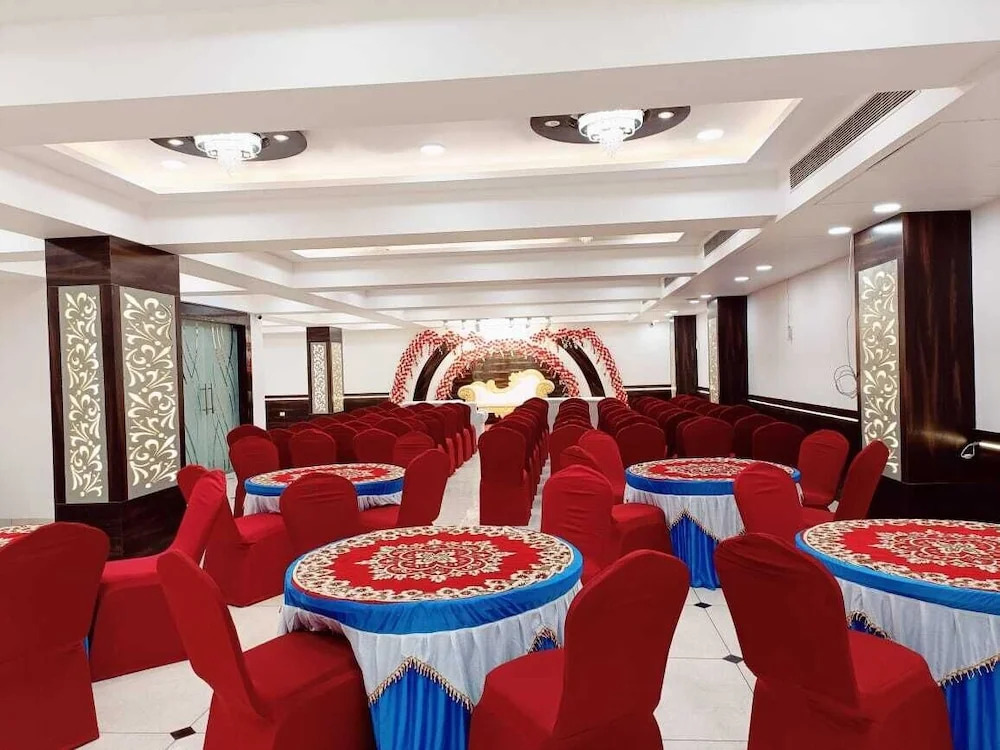 Патна: Hotel Harmony Rooms & Banquet