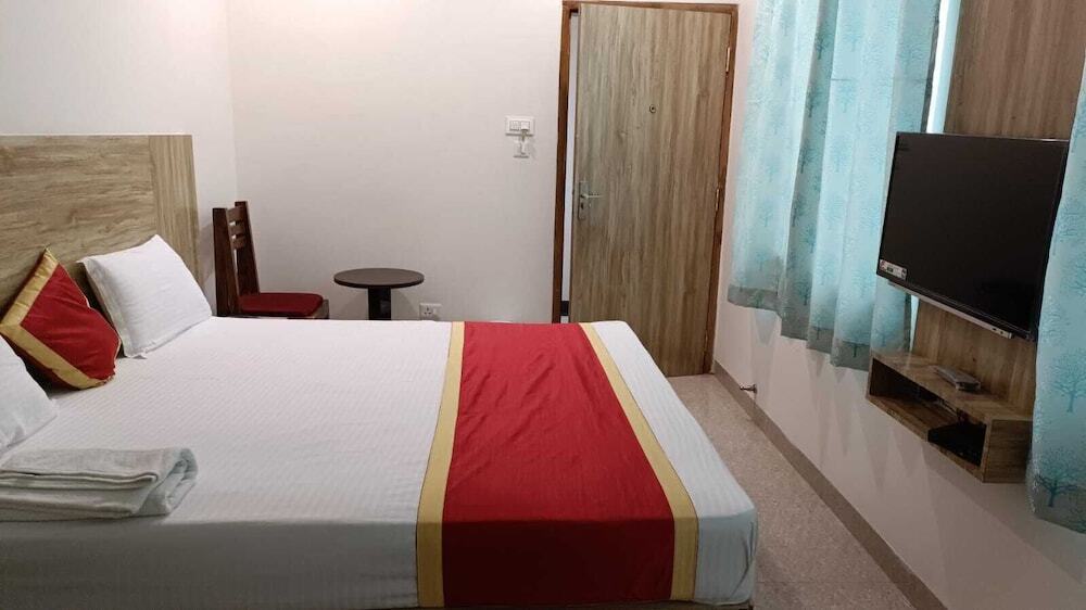 Патна: Hotel Harmony Rooms & Banquet