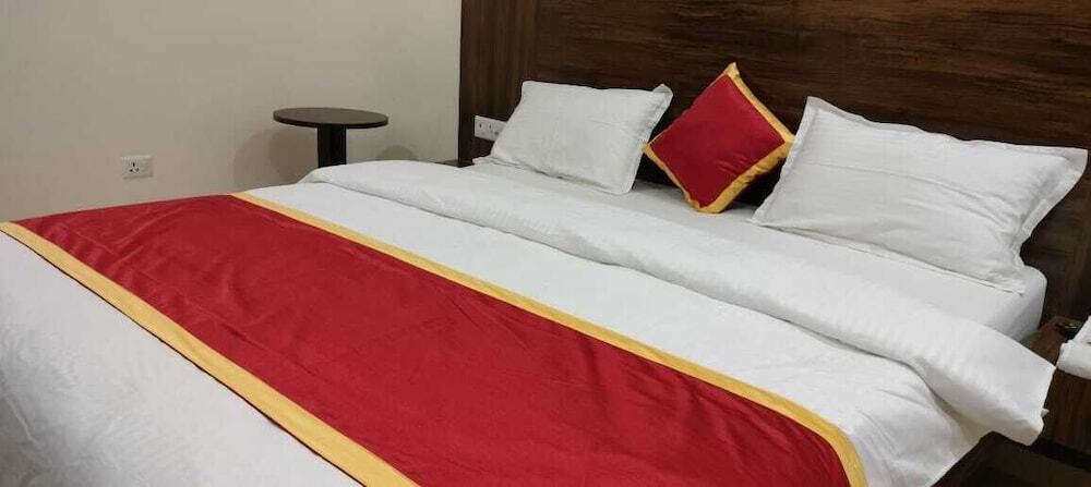 Патна: Hotel Harmony Rooms & Banquet