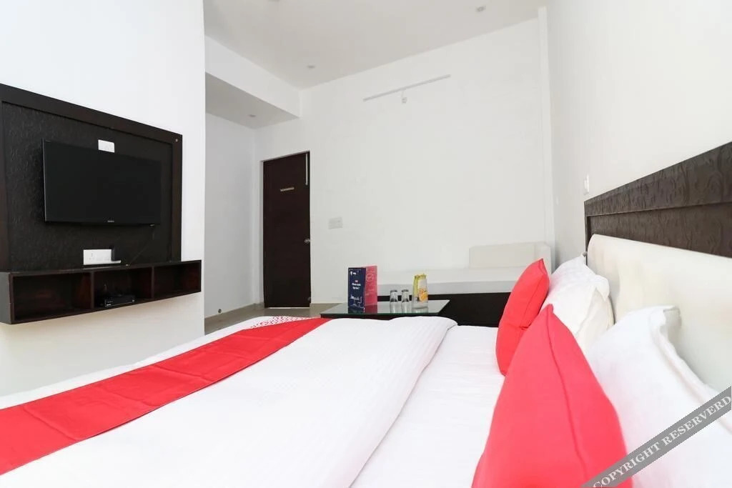 Уттаркаши: Hotel Suryansh Uttarkashi