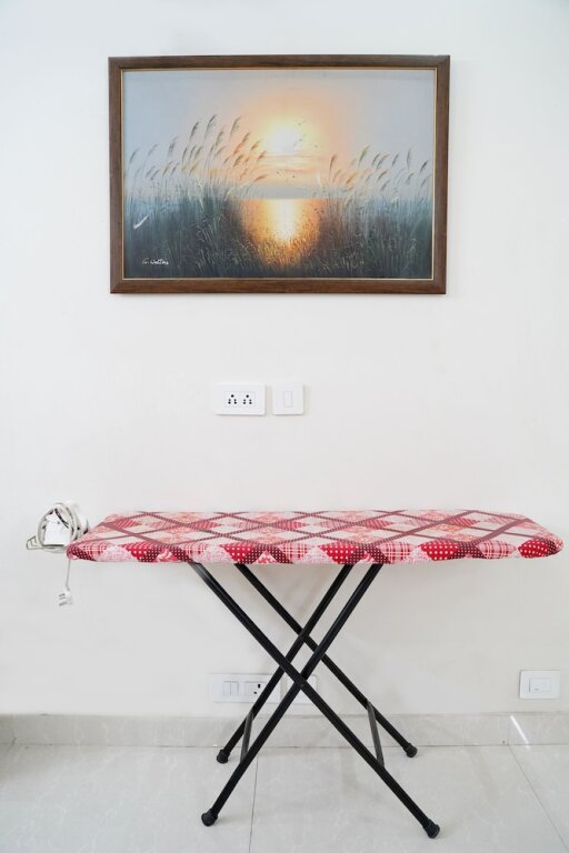 Гуруграм: Lime Tree Luxury 3Bhk Serviced Apartment