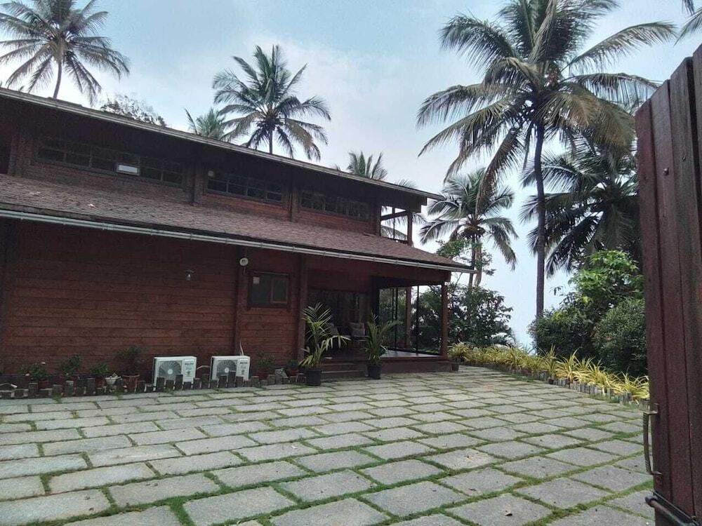Кондотти: ama Stays & Trails The Malabar Villa Heliconia, Kozhikode
