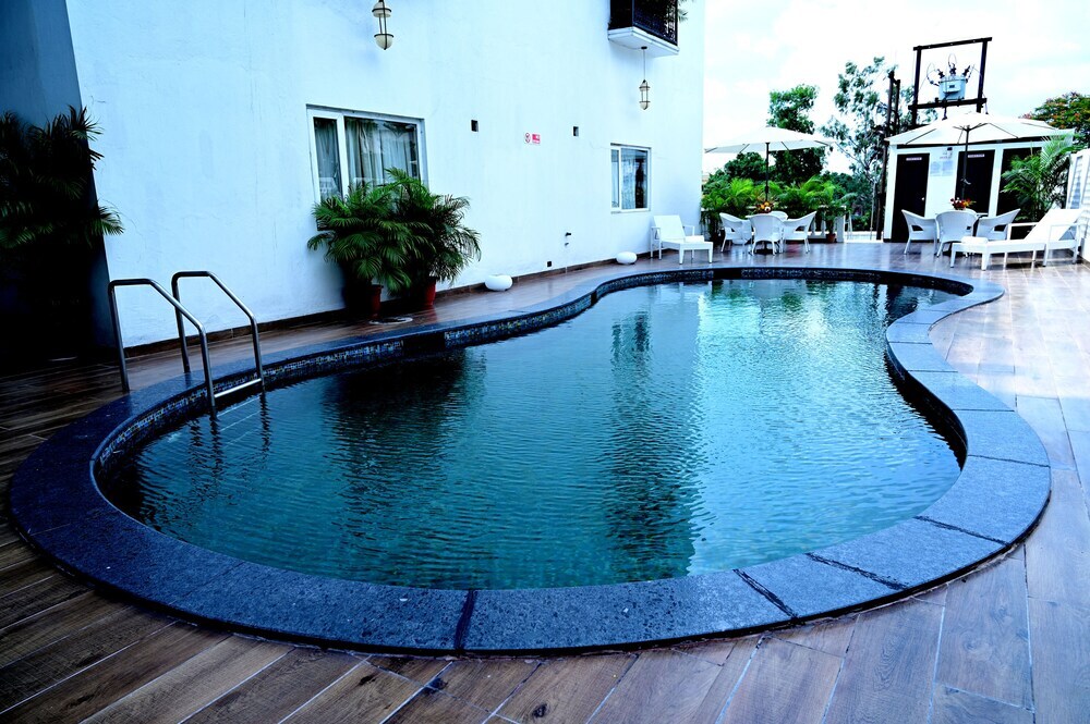 Асансол: Hotel Asansol International