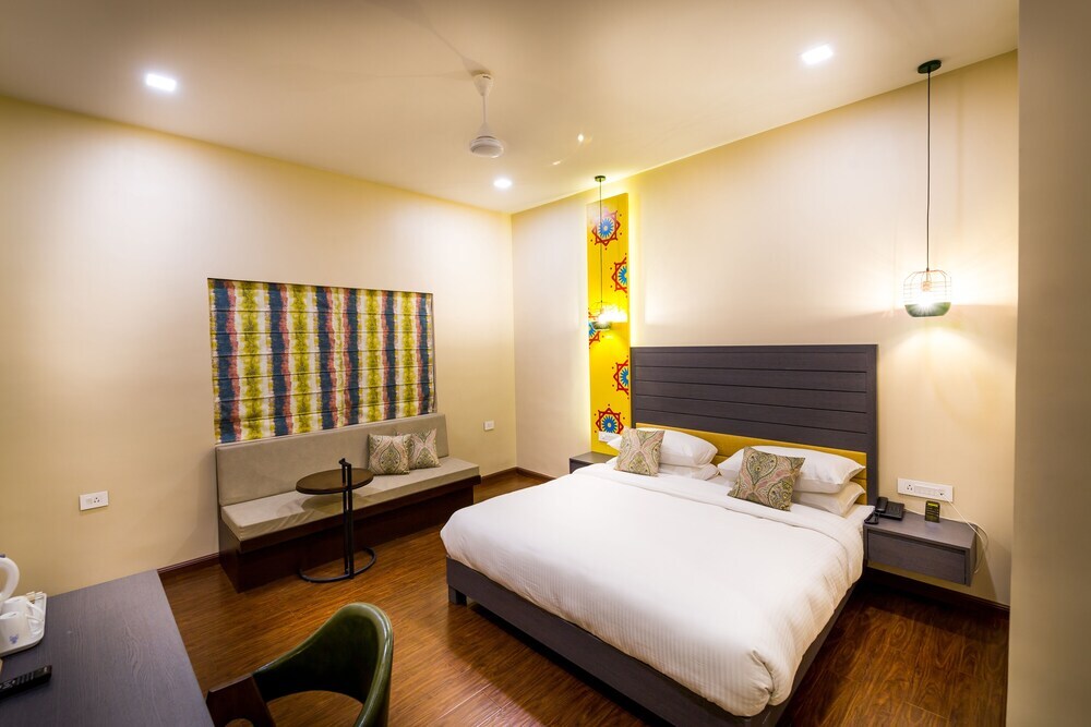 Асансол: Hotel Asansol International
