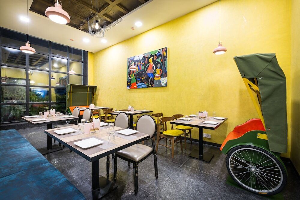 Асансол: Hotel Asansol International
