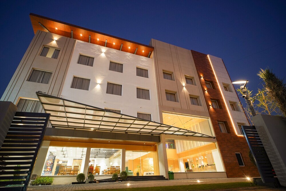 Палани: Hotel Nakshathra - A Royal Stay