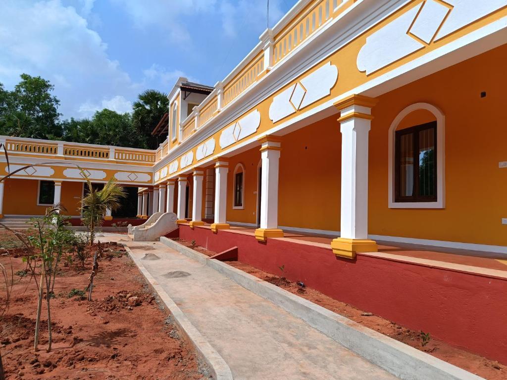 Пудучерри: Auro Sunrise Resort