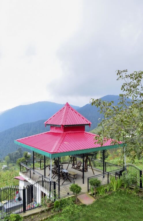 Куфри: Chail Cabana by Dumnu Homes
