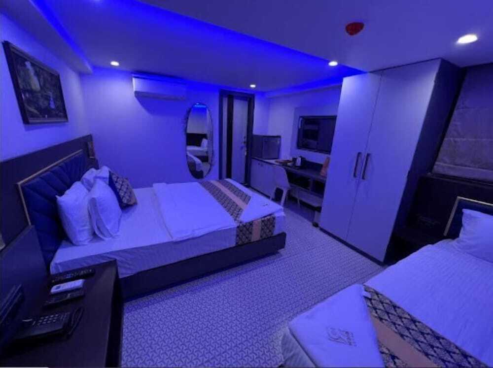 Мумбаи: Rich Hotel