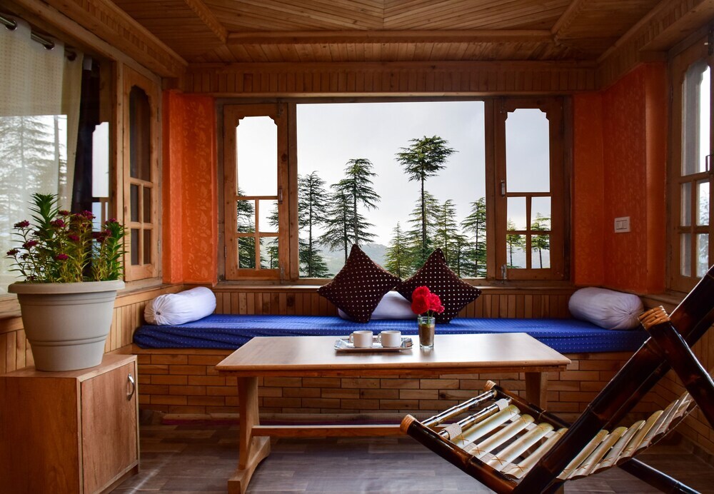 Куфри: Cheog Chamber by Dumnu Homes