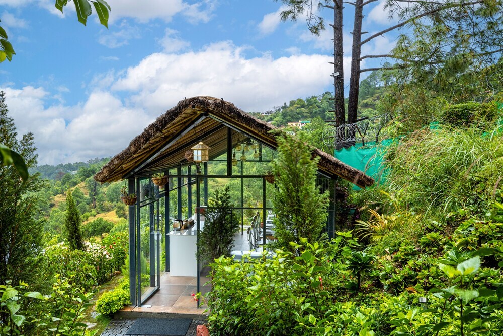 Раникхет: Amã Stays & Trails Serendipity, Ranikhet