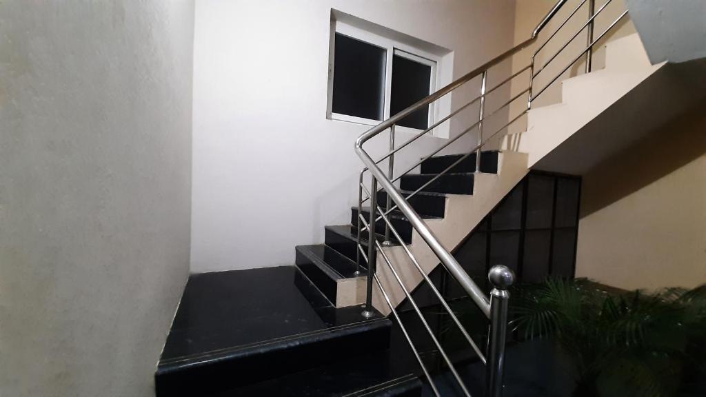 Солагампатти: Naadi stayinn New Busstand Thanjavur