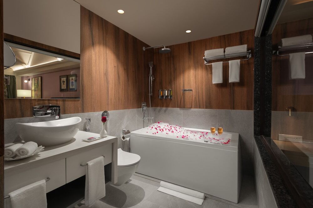 Манали: Bookmark Resorts, Manali