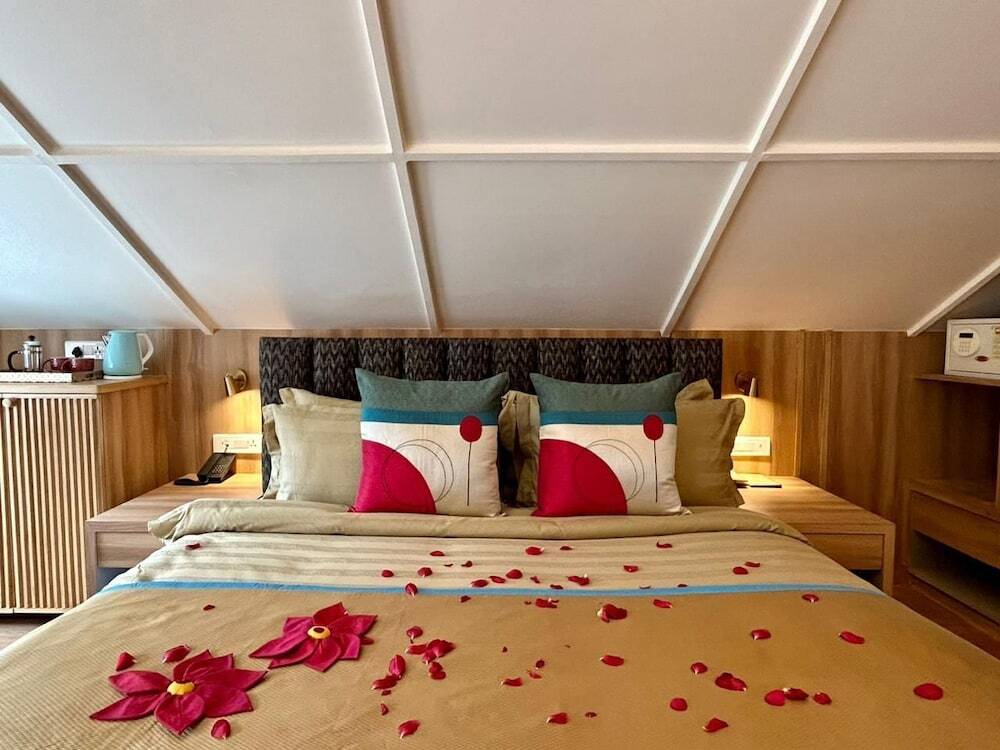 Манали: Bookmark Resorts, Manali