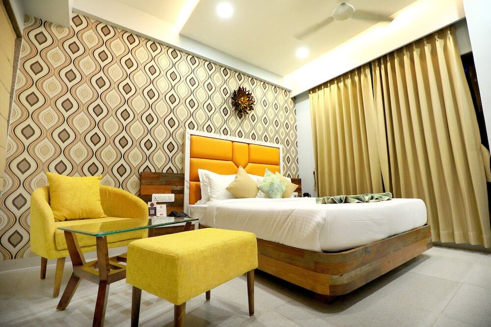 Дварка: Hotel The Grand Ladhukara
