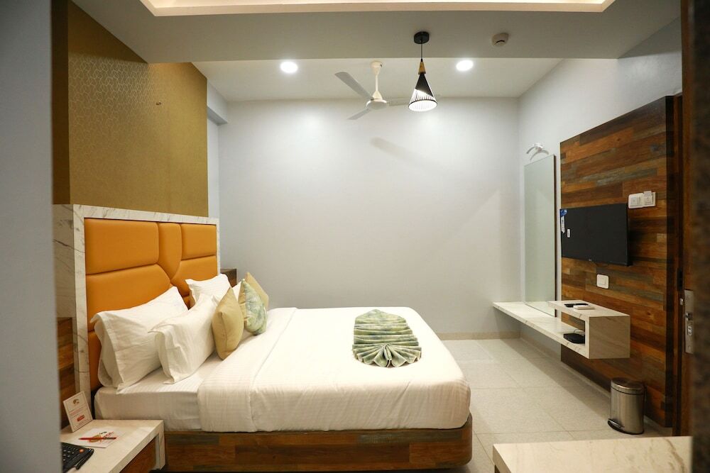 Дварка: Hotel The Grand Ladhukara