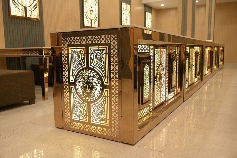 carousel image 1