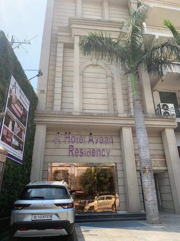 Нойда: Xenious Biz Ayaan Residency