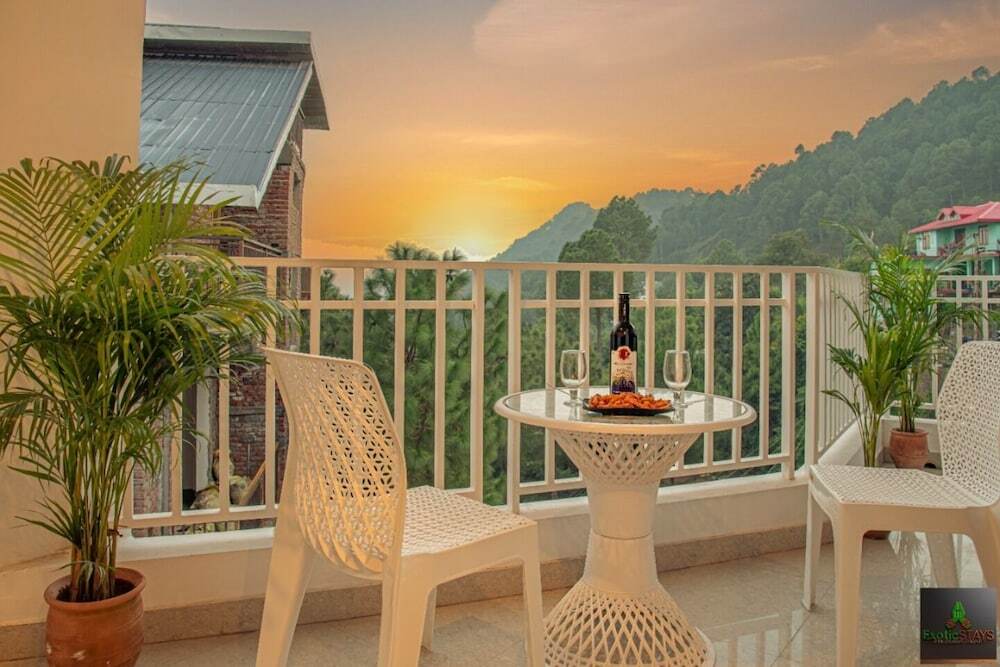 Дхарампур: The Green Land Kasauli