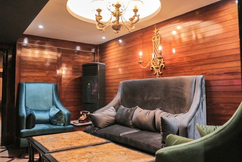 Чандигарх: The Regent Chandigarh