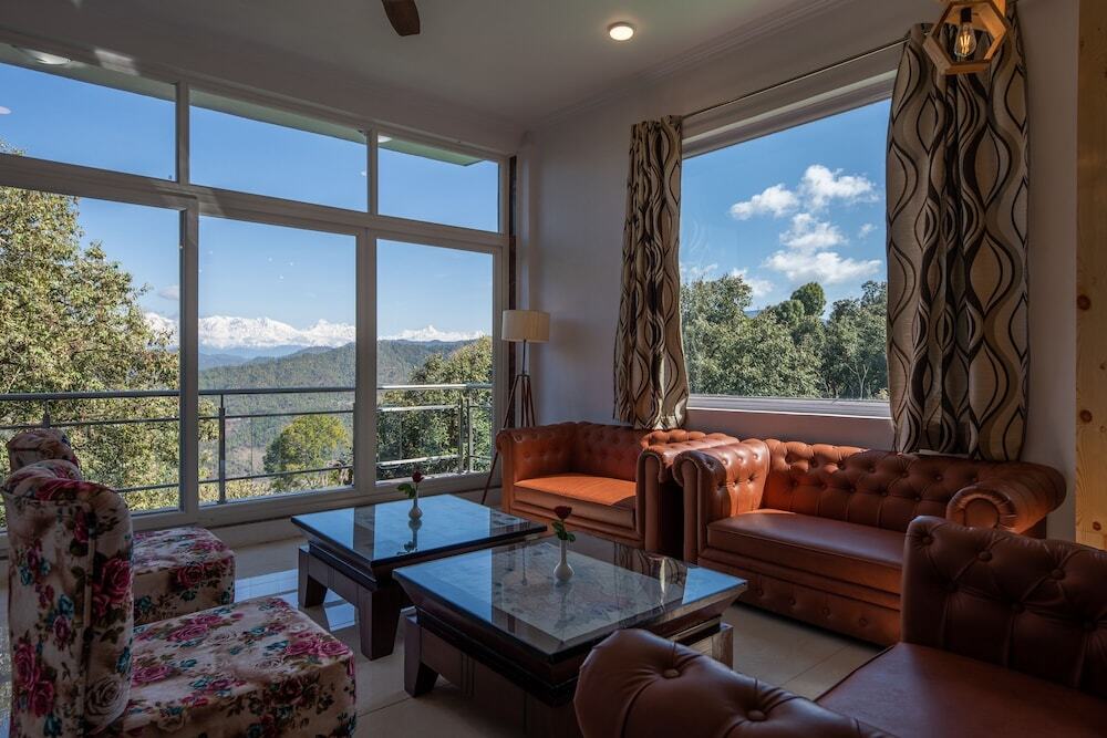 Раникхет: Binsar Eco Resort, Binsar - Uttarakhand