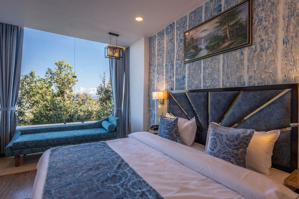 Раникхет: Binsar Eco Resort, Binsar - Uttarakhand