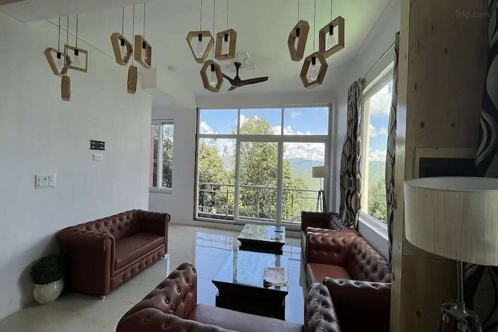 Раникхет: Binsar Eco Resort, Binsar - Uttarakhand